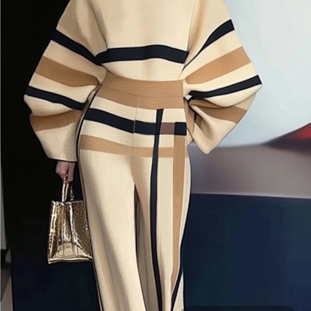 Burberry Tan and Black Knit Ensemble